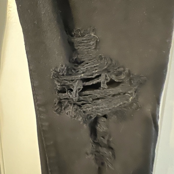 American Eagle Distressed jeggings - Picture 3 of 8